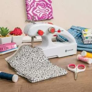Singer Stitch Quick + (Two Thread) Hand Held Mending Machine, White (01774)