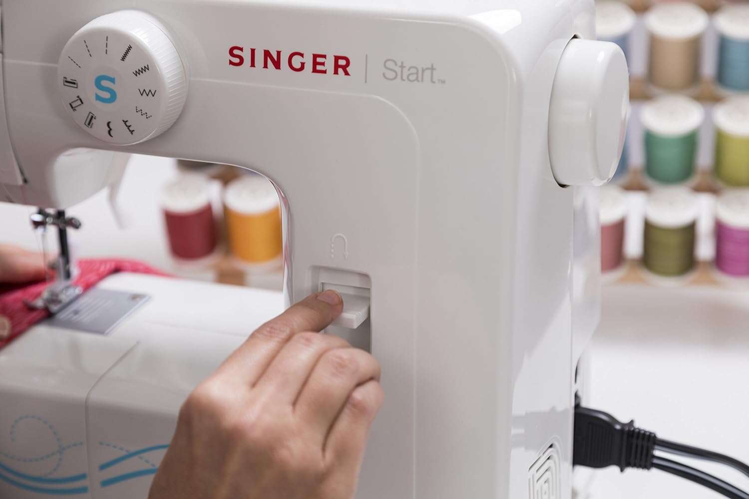 SINGER - Start 1304 Sewing Machine with 6 Built-in Stitches, Free Arm Sewing Machine - Best Sewing Machine for Beginners - 9