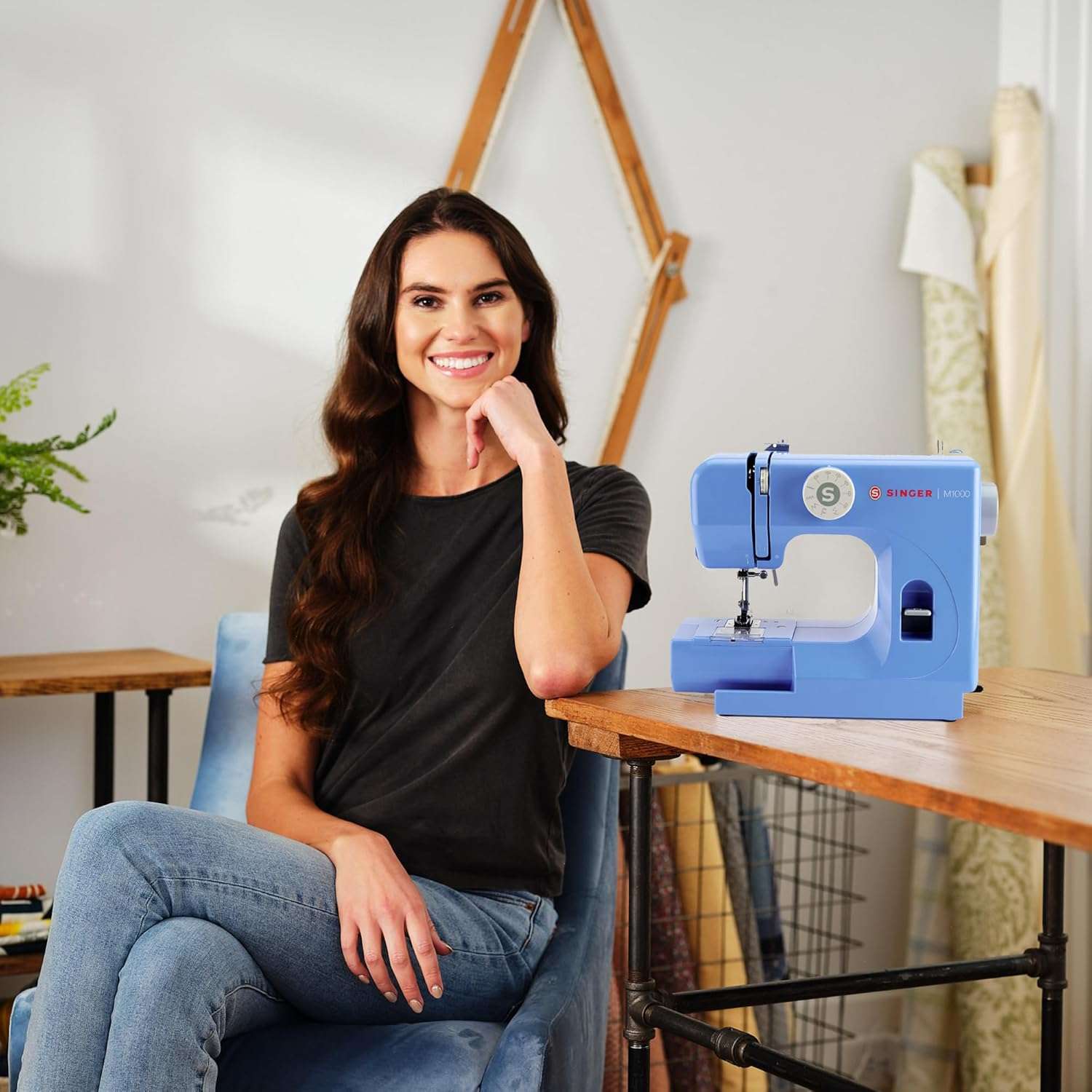 SINGER M1000 Lightweight & Portable Sewing Machine With 32 Stitch Applications, LED Light & Top drop-in bobbin for Hems - Great for Mending - Blue - 6
